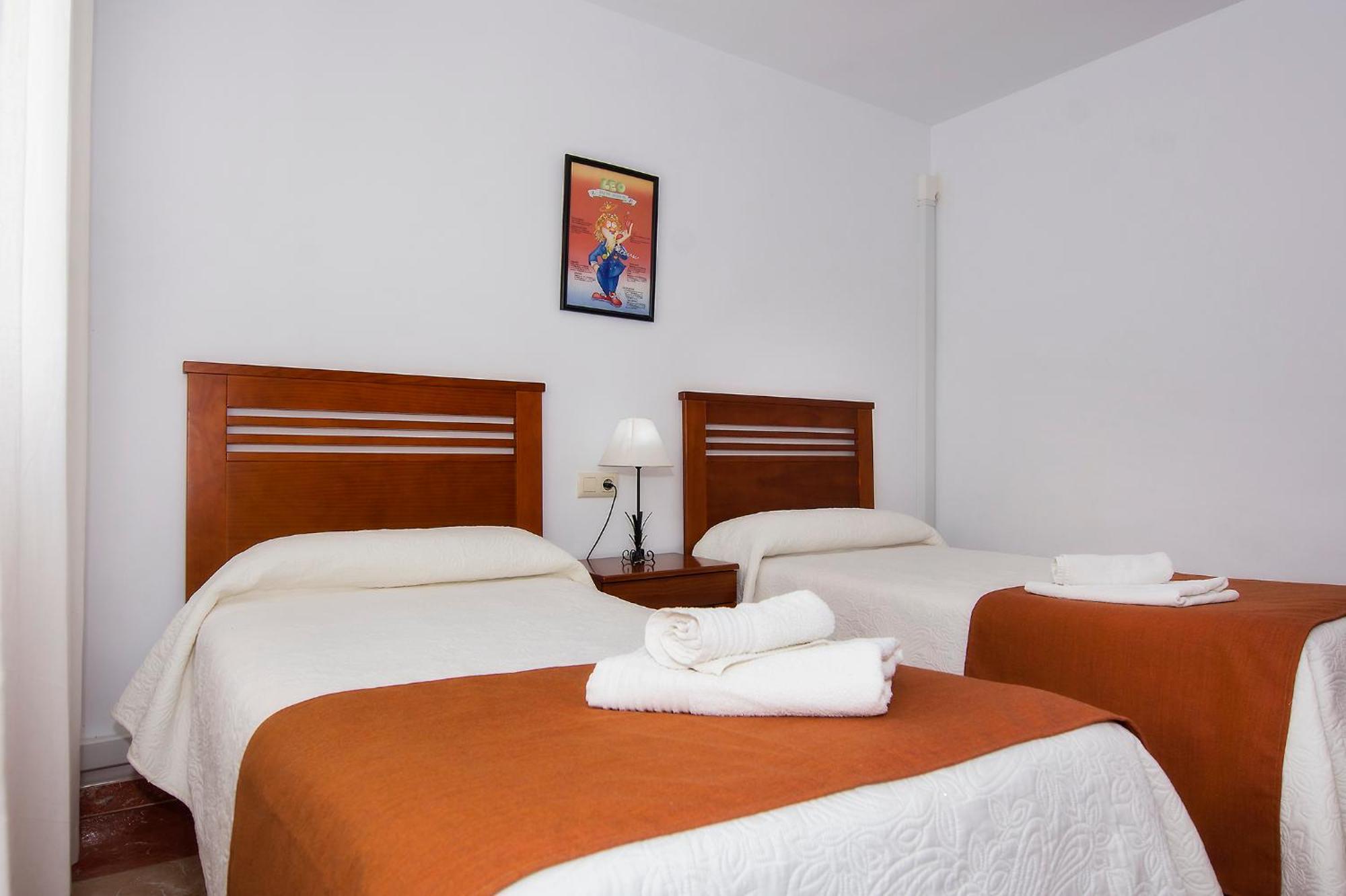 Apartamentos Sol Andaluz 卡沃内拉斯 外观 照片